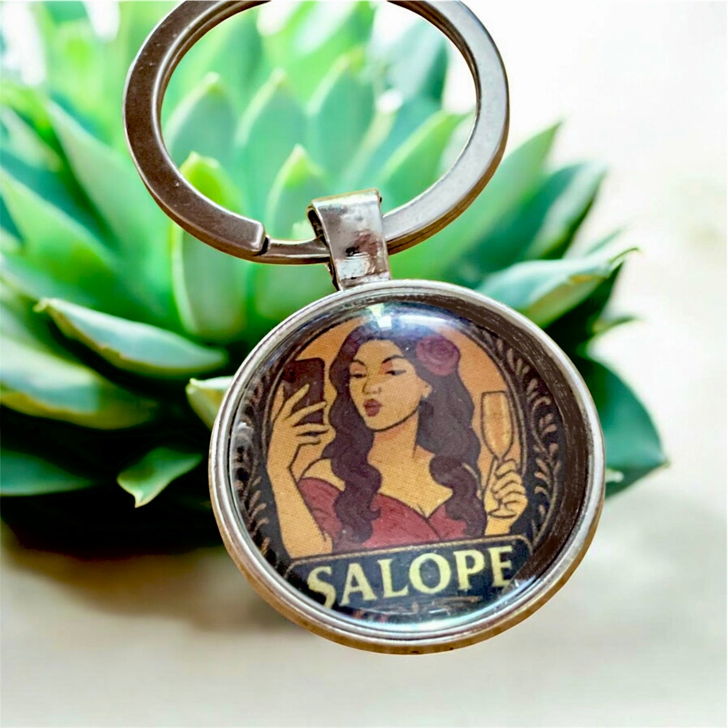“salope” retro design key ring