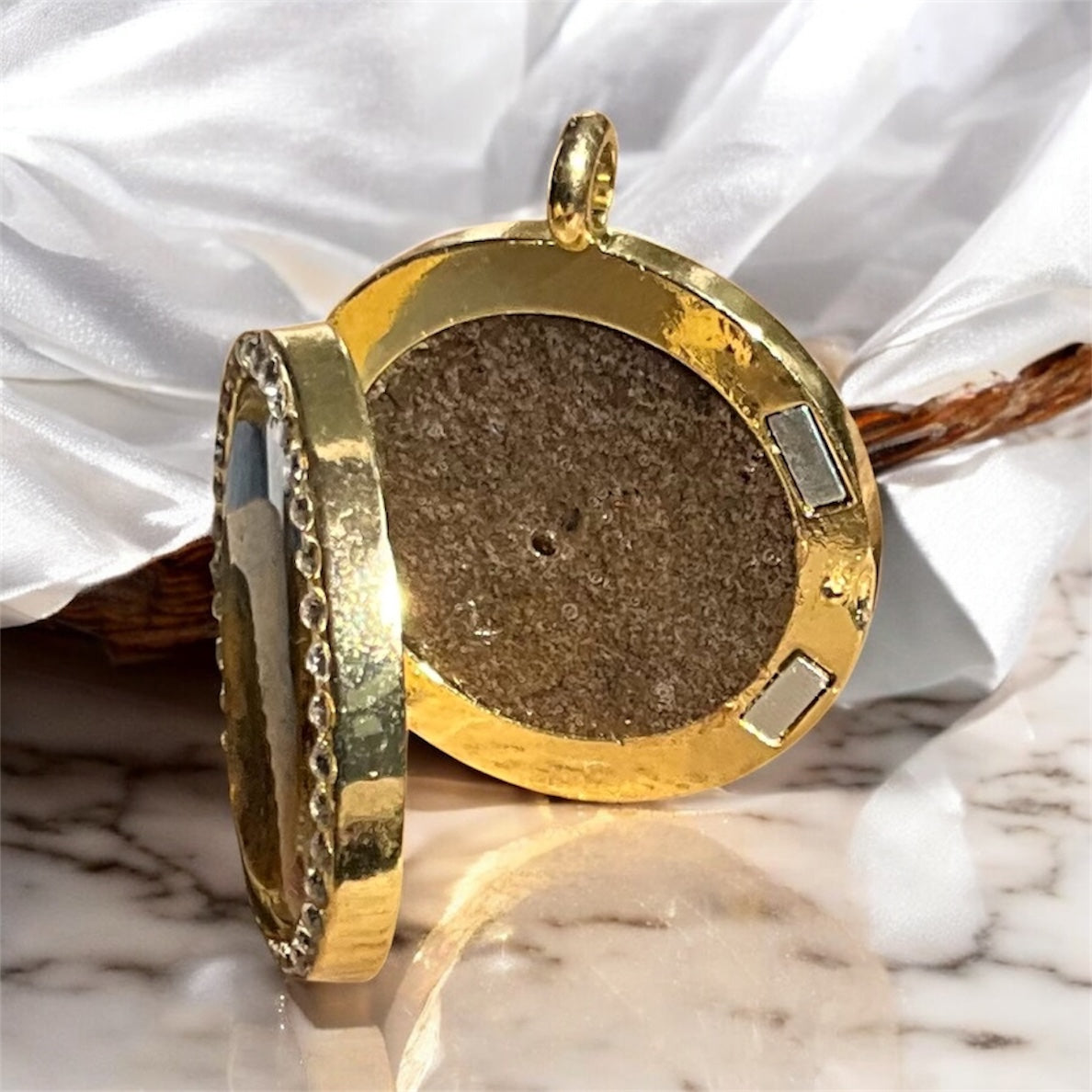 “Wheatfield Dust” — A Van Gogh Tribute Pendant