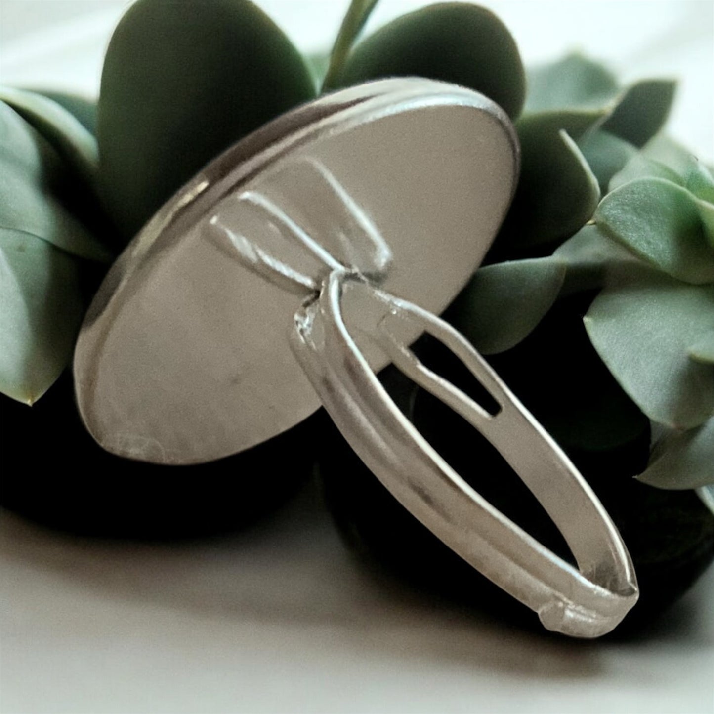 Cheeky “Bad Biche” silver plated ring- 20 mm