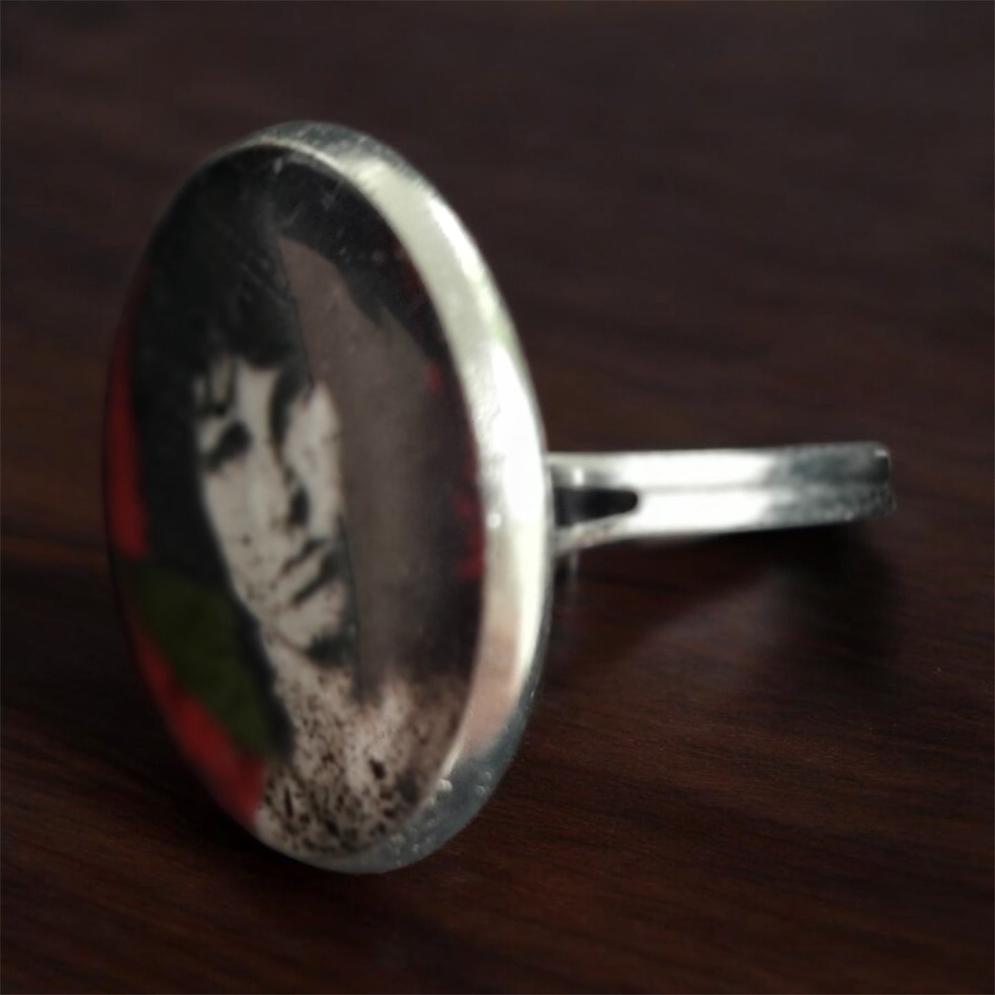 Jim Morrison ring with real leaf and dust from his street
