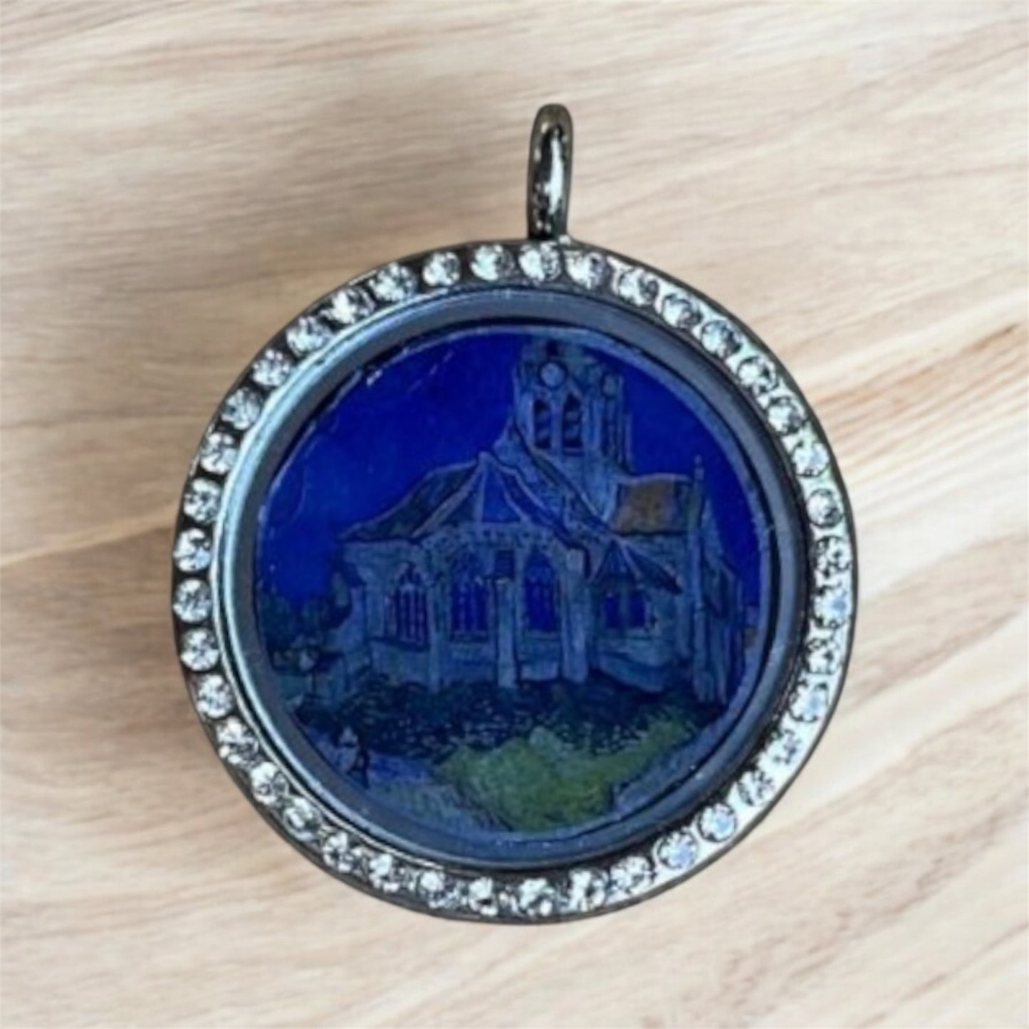 Van Gogh Real earth pendant -Auvers church